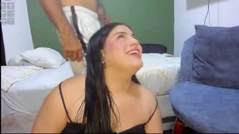 pareja_curiosa19 online show from July 8, 2:26 am