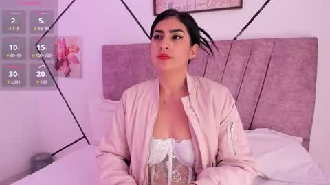 Snapshot of paris_evans_01 chatting on September 12, 7:16 pm paris_evans_01 online show from September 12, 7:16 pm
