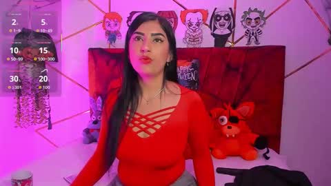 paris_evans_01 online show from October 29, 3:03 pm