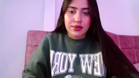 Snapshot of paris_love69 chatting on January 4, 5:58 am Paris online show from January 4, 5:58 am