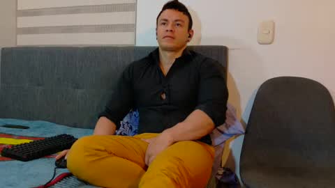 Mark Paris online show from October 19, 6:40 am