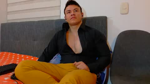 Snapshot of paris_mark chatting on September 12, 5:53 am Mark Paris online show from September 12, 5:53 am