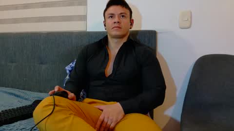 Snapshot of paris_mark chatting on October 4, 6:22 am Mark Paris online show from October 4, 6:22 am