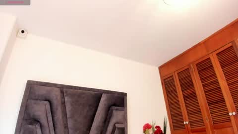 PARIS LOVE  online show from July 3, 2:33 pm