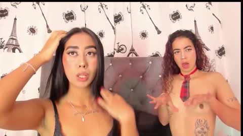 parisbritany__ online show from October 25, 1:33 pm