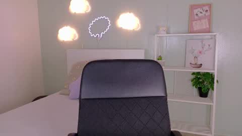 PARIS online show from November 29, 8:27 pm