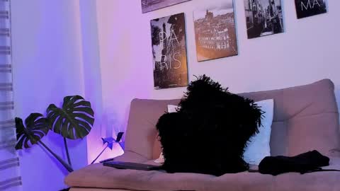 parker lavine online show from April 1, 1:28 am