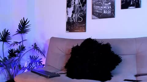 parker lavine online show from October 18, 3:44 am