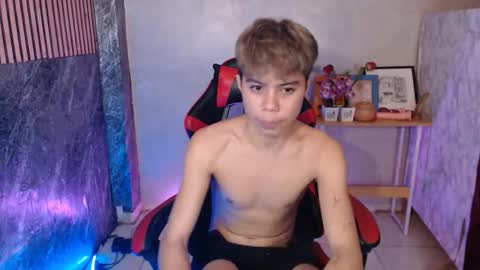 HENRY online show from November 2, 6:30 pm