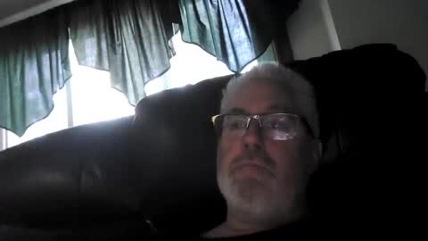 Snapshot of part86 chatting on January 19, 1:22 pm part86 online show from January 19, 1:22 pm