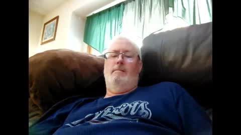 Snapshot of part86 chatting on February 23, 1:32 pm part86 online show from February 23, 1:32 pm