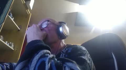 pascal88881 online show from December 16, 7:53 pm