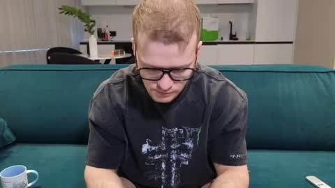 Pashka online show from April 8, 6:38 am