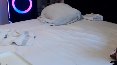 Sexy Prinsesje Celina and my Boyfriend Fred  Follow Passiekoppel on TwitterREAD BIO online show from March 7, 4:55 pm