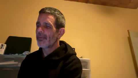 Snapshot of passionateparaplegic chatting on February 24, 1:13 am Passionateparaplegic online show from February 24, 1:13 am