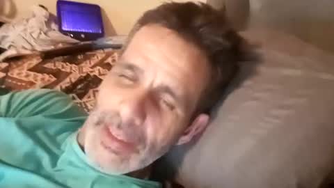 Snapshot of passionateparaplegic chatting on January 3, 3:27 am Passionateparaplegic online show from January 3, 3:27 am