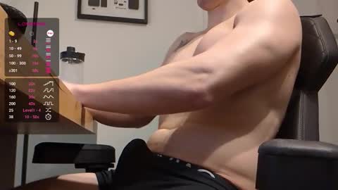 patii132 online show from January 14, 5:10 pm