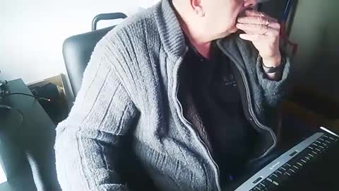 patjeooo online show from February 16, 8:43 am