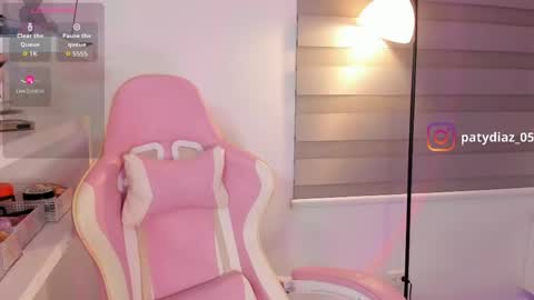 Paty online show from May 7, 11:54 pm
