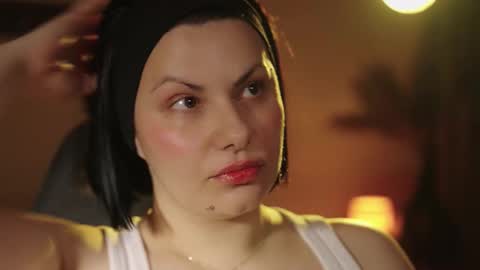 Patricia online show from November 18, 12:57 am