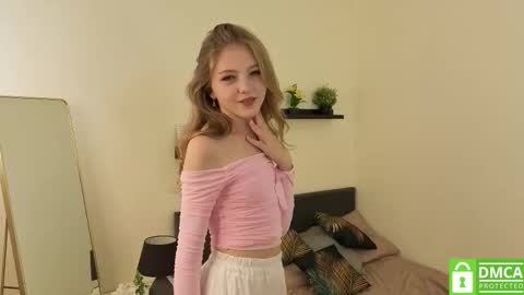 Vicki online show from October 5, 10:23 am