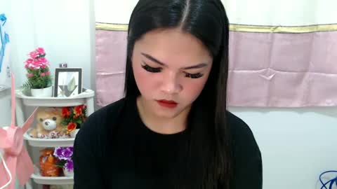 Patricia online show from February 17, 5:34 pm