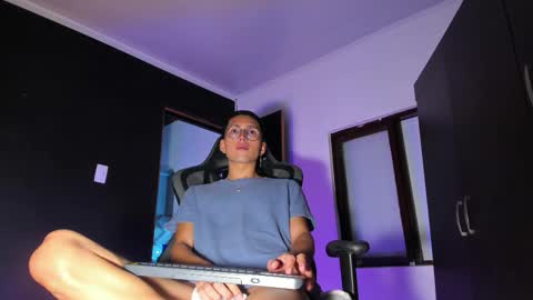 Snapshot of patricksherman chatting on October 18, 6:45 pm Patrick sherman online show from October 18, 6:45 pm