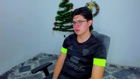 .... online show from December 2, 9:01 pm