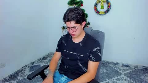 .... online show from December 4, 9:51 pm