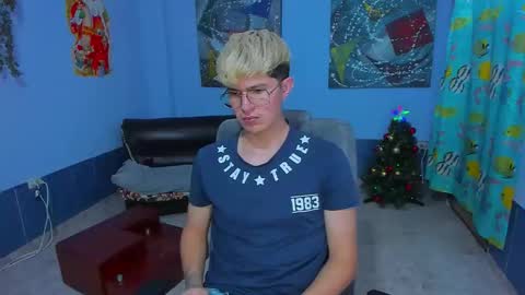 .... online show from December 3, 7:14 pm