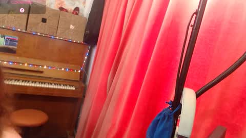 PatsyORose online show from December 16, 5:47 am