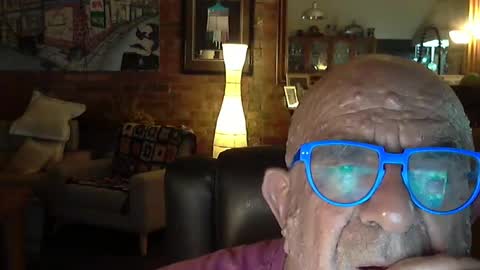Snapshot of patvac chatting on January 11, 2:36 pm patvac online show from January 11, 2:36 pm
