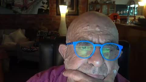 Snapshot of patvac chatting on March 3, 2:17 pm patvac online show from March 3, 2:17 pm