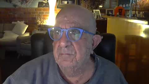 Snapshot of patvac chatting on September 10, 2:51 pm patvac online show from September 10, 2:51 pm
