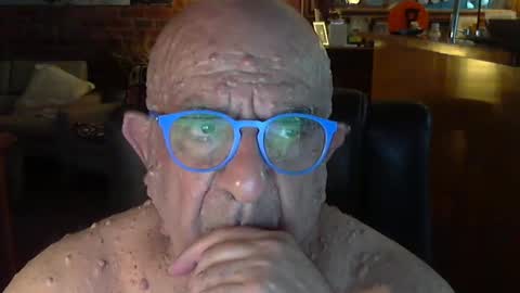 Snapshot of patvac chatting on February 26, 12:05 pm patvac online show from February 26, 12:05 pm
