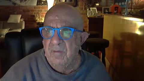 Snapshot of patvac chatting on September 14, 2:40 pm patvac online show from September 14, 2:40 pm