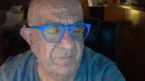 Snapshot of patvac chatting on February 17, 1:11 pm patvac online show from February 17, 1:11 pm