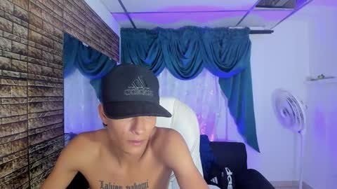 Paul online show from November 30, 1:01 am