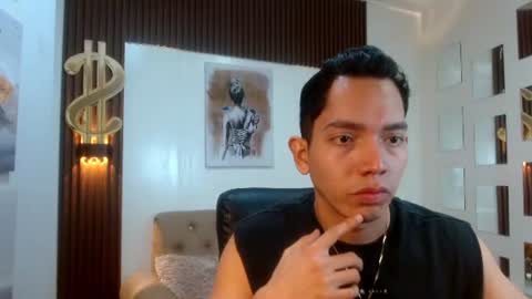 paul_cros online show from June 20, 11:27 am