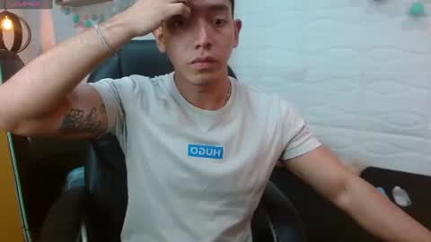 paul_cros online show from June 15, 12:41 pm