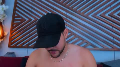 Paul Rivera online show from October 18, 1:10 am