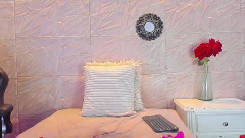 PAULA CRUZ online show from January 24, 8:32 pm