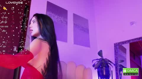 Paula Toro  online show from May 30, 2:26 pm