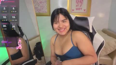 Live 800am 200pm COLOMBIAN HOUR online show from March 17, 1:16 pm