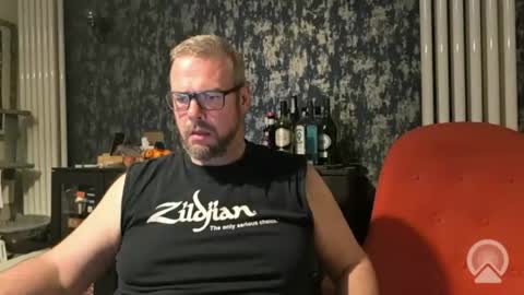 pugwall22 online show from June 25, 9:20 pm