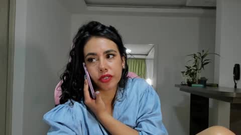 paulina online show from March 11, 12:00 am