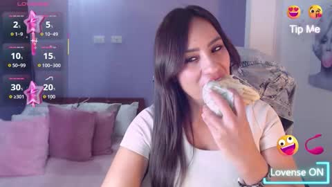 paulina online show from January 18, 4:49 pm