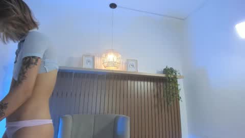Snapshot of paulina_manga chatting on September 21, 2:54 pm Pau online show from September 21, 2:54 pm