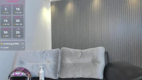 Paulina  online show from February 19, 6:43 pm