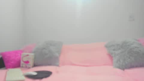 Snapshot of paulinaabeauty chatting on September 15, 11:06 pm call me ur bbygurl online show from September 15, 11:06 pm